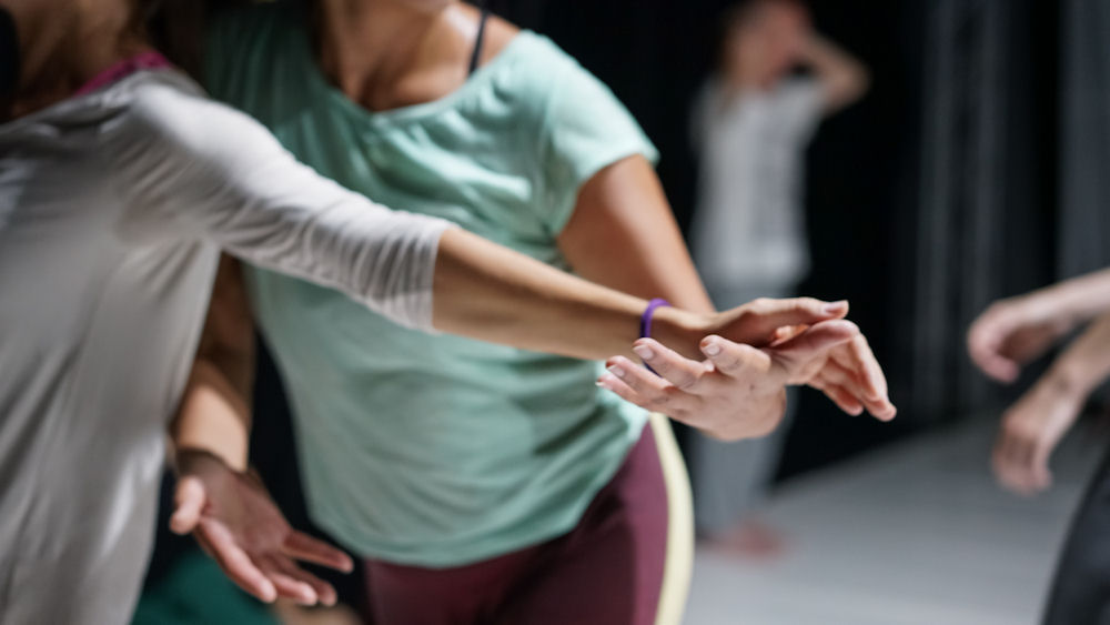 healing through movement in dance therapy program