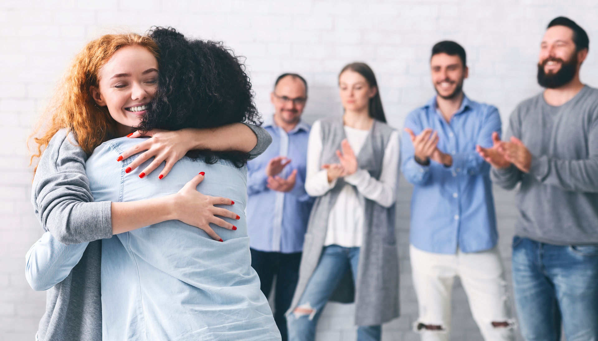 Supportive recovery group at drug and alcohol rehab center