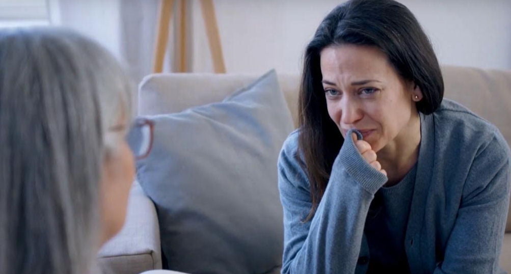 girl receiving counseling for suboxone addiction