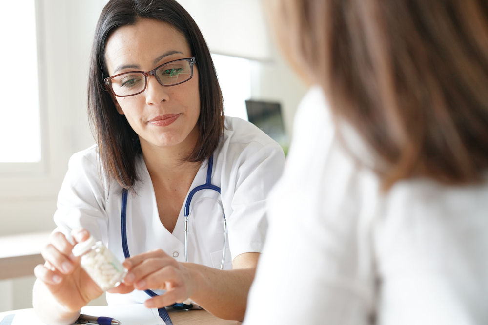 a-woman-speaking-about-painkiller-addiction