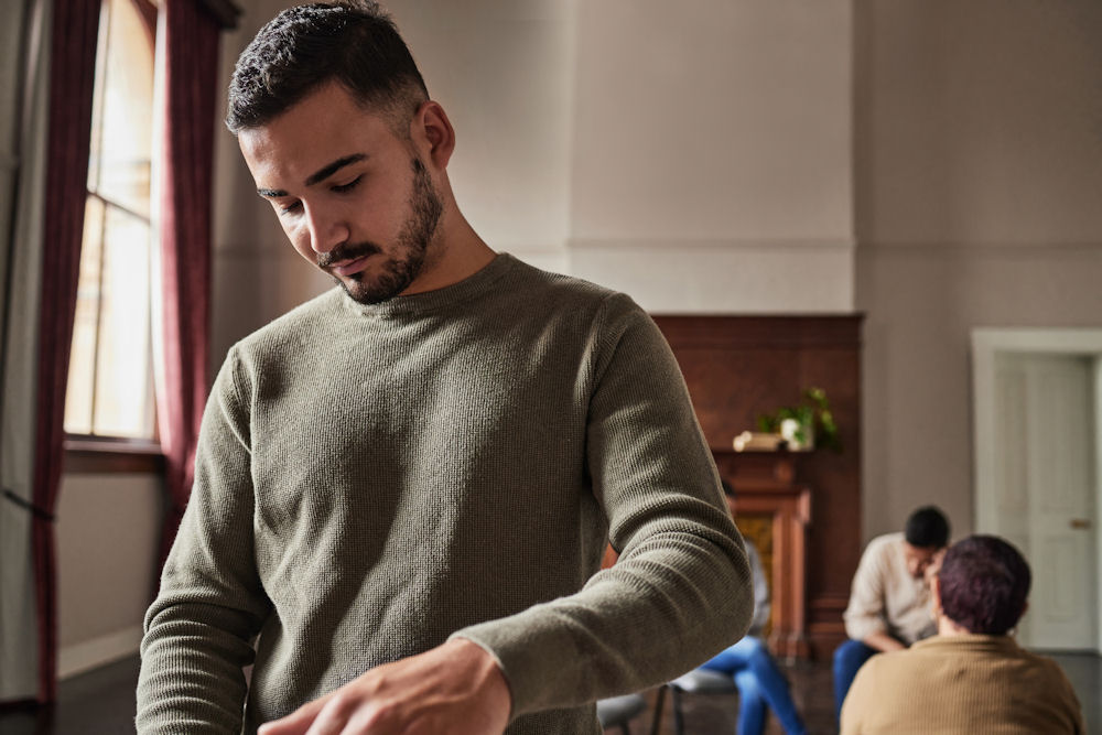 a man in therapy to work on sobriety